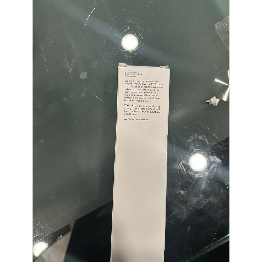 Murad Clarifying Body Spray with Salicylic Acid Good For Acne/Blemishes (6 oz) - Picture 8 of 8